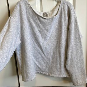 GAP sweatshirt